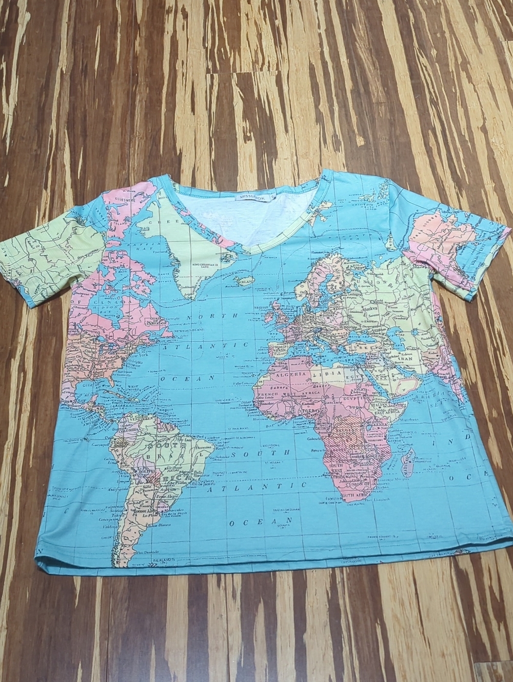 MISSLOOK Map Print V-Neck Short Sleeve Top in Light Blue and Pink